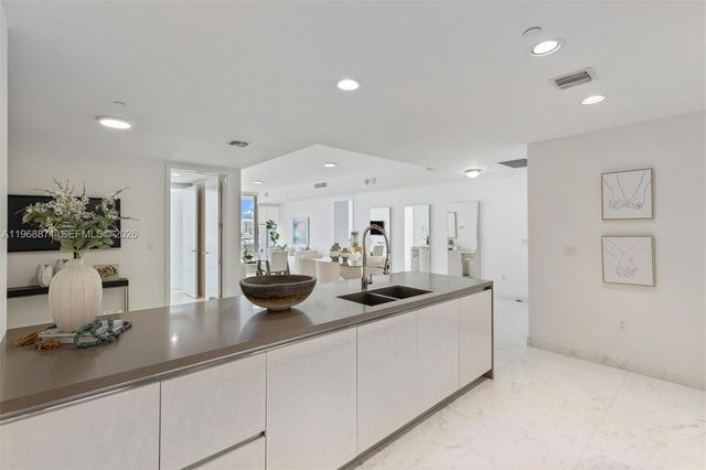 17475 Collins Avenue 703, Sunny Isles Beach, FL 33160