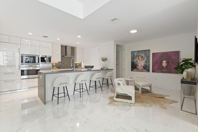 17475 Collins Avenue 703, Sunny Isles Beach, FL 33160