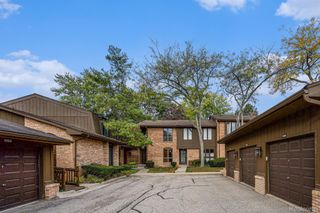 1090 Greenhills Drive, Ann Arbor, MI 48105