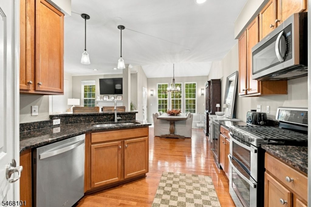 27 Village Ln, Sparta Twp., NJ 07871 — photo 4