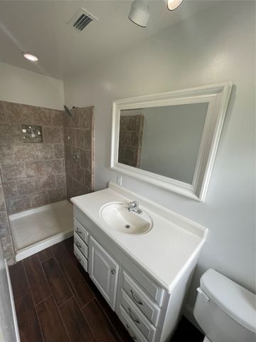 7303 Carol Drive, Greenville, TX 75402