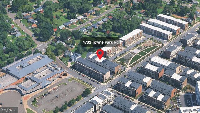 4702 TOWNE PARK RD, Suitland, MD 20746