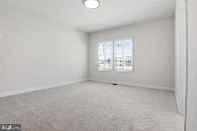 4702 TOWNE PARK RD, Suitland, MD 20746