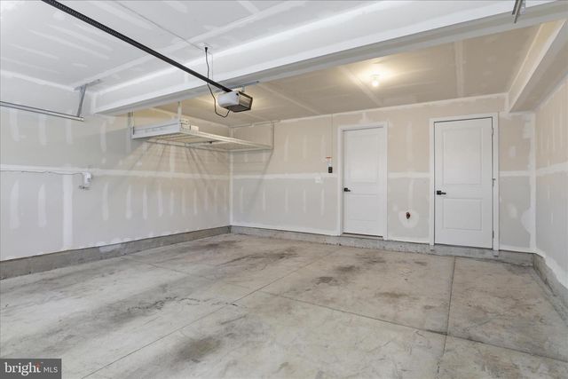 4702 TOWNE PARK RD, Suitland, MD 20746