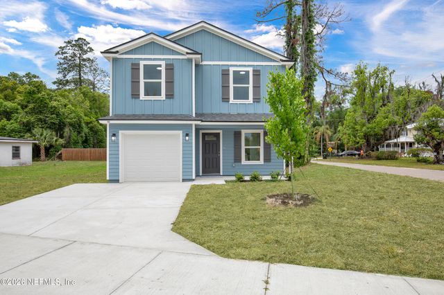 702 MARTIN LUTHER KING Boulevard, Green Cove Springs, FL 32043