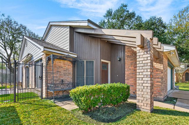 5259 Sills Drive, Katy, TX 77493