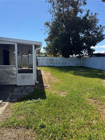 18670 SW 123rd Ct, Miami, FL 33177