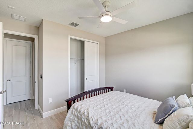 2121 Divot Drive, Daytona Beach, FL 32124