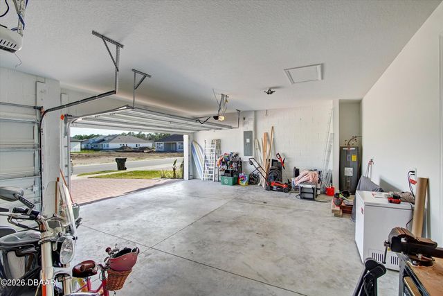 2121 Divot Drive, Daytona Beach, FL 32124