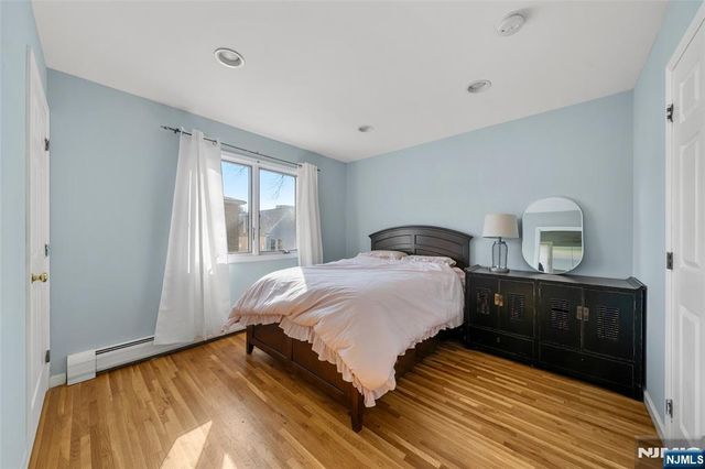 224 Warren Avenue A, Fort Lee, NJ 07024