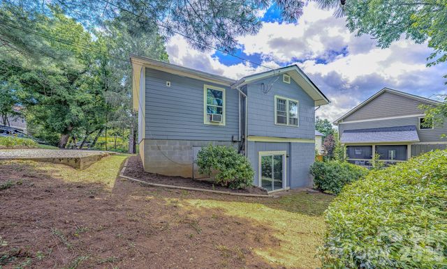 501 Fairview Road, Asheville, NC 28803