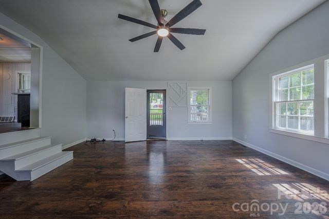 501 Fairview Road, Asheville, NC 28803