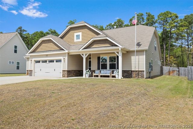 2252 Andalusian Drive, Hope Mills, NC 28348