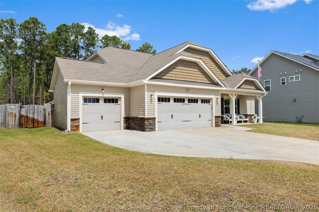 2252 Andalusian Drive, Hope Mills, NC 28348
