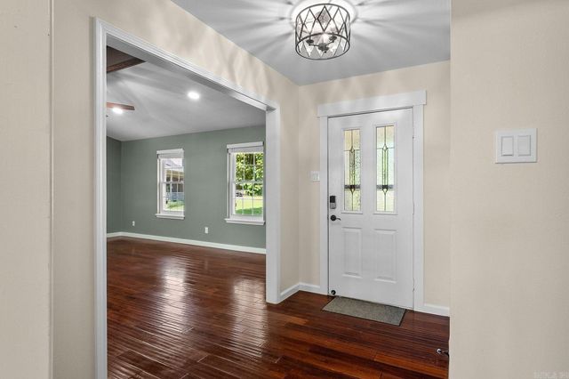 28 Forest Drive, Cabot, AR 72023