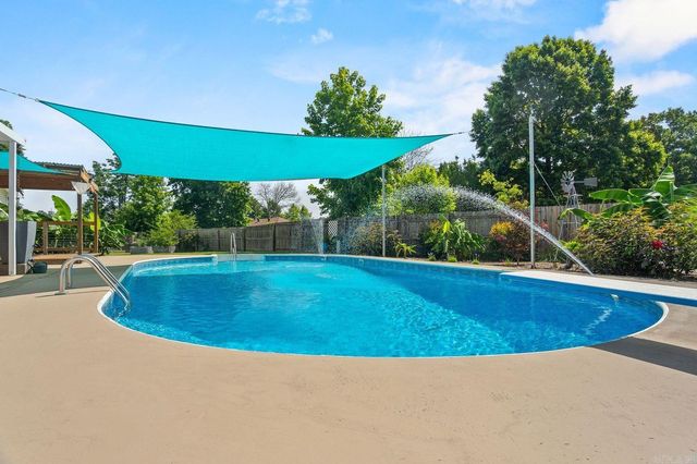 28 Forest Drive, Cabot, AR 72023