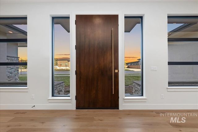 3353 N Fire Flower Ave, Star, ID 83669