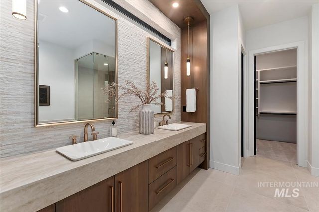 3353 N Fire Flower Ave, Star, ID 83669