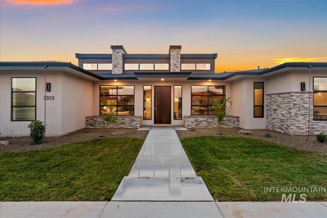 3353 N Fire Flower Ave, Star, ID 83669