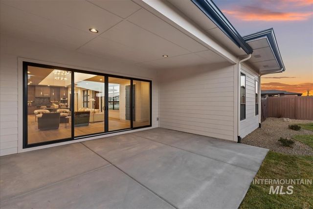 3353 N Fire Flower Ave, Star, ID 83669