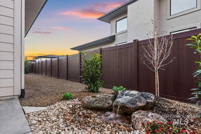 3353 N Fire Flower Ave, Star, ID 83669