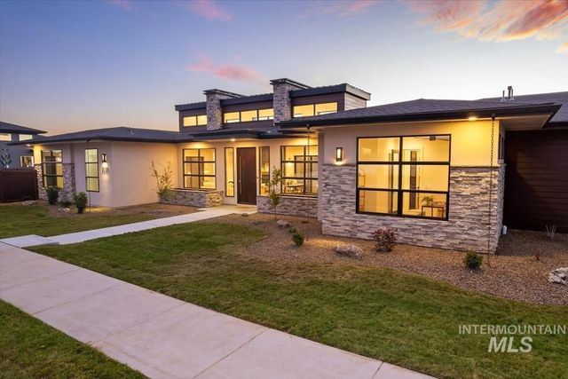 3353 N Fire Flower Ave, Star, ID 83669