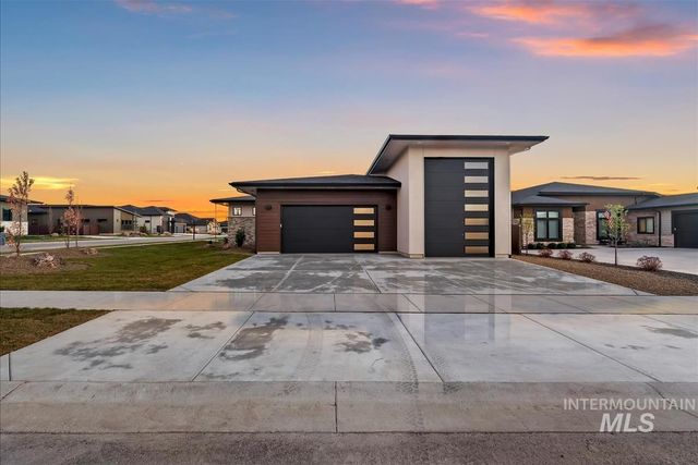 3353 N Fire Flower Ave, Star, ID 83669