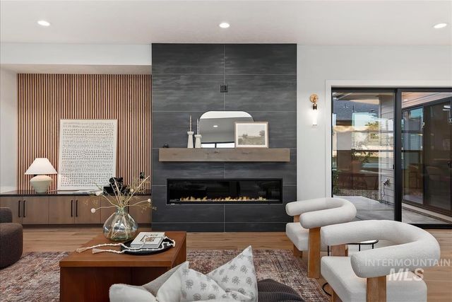 3353 N Fire Flower Ave, Star, ID 83669