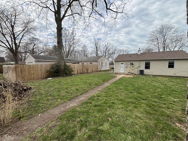 2414 Manhattan Street, Michigan City, IN 46360
