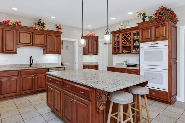 5500 Half Hollow Court, Oswego, IL 60543