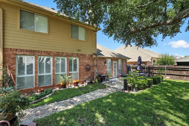 3136 Watercress Circle, Arlington, TX 76012