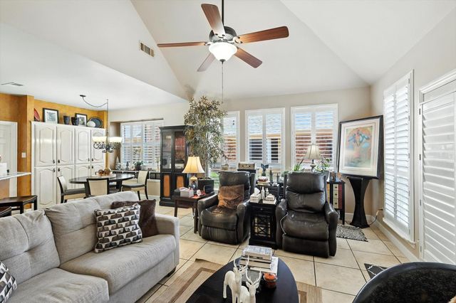 3136 Watercress Circle, Arlington, TX 76012