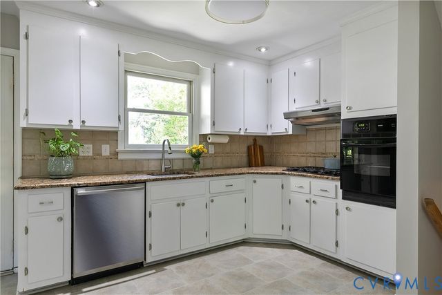 8314 Charlise Rd, Richmond, VA 23235