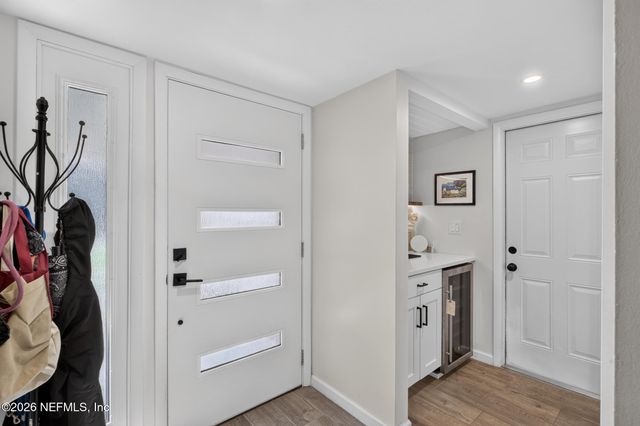 202 VISTA LAGOON Court B-2, Ponte Vedra Beach, FL 32082