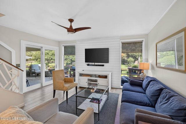 202 VISTA LAGOON Court B-2, Ponte Vedra Beach, FL 32082