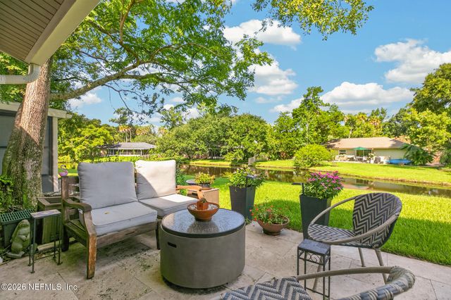 202 VISTA LAGOON Court B-2, Ponte Vedra Beach, FL 32082
