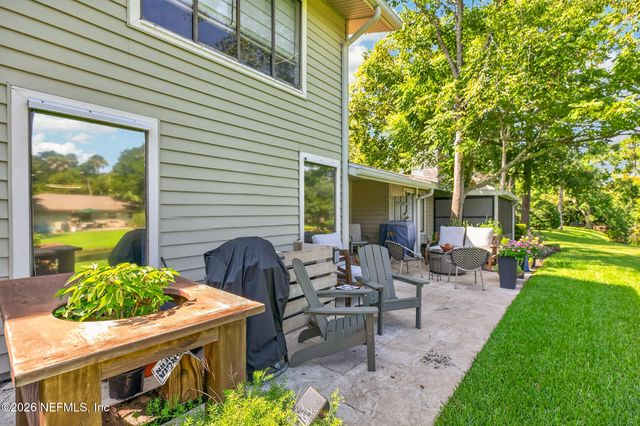 202 VISTA LAGOON Court B-2, Ponte Vedra Beach, FL 32082
