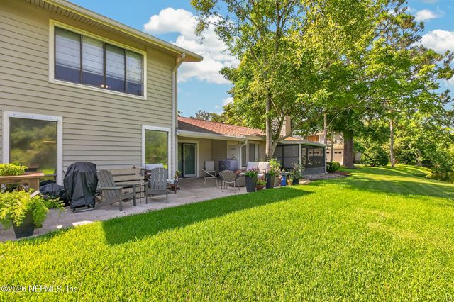202 VISTA LAGOON Court B-2, Ponte Vedra Beach, FL 32082