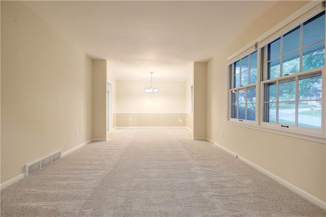 11820 W 99th Terrace, Overland Park, KS 66214