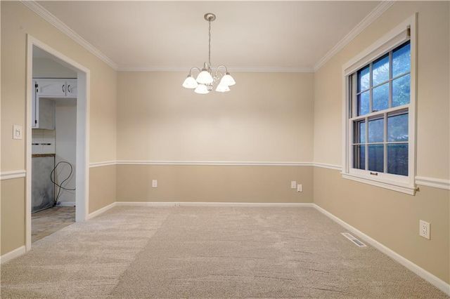 11820 W 99th Terrace, Overland Park, KS 66214