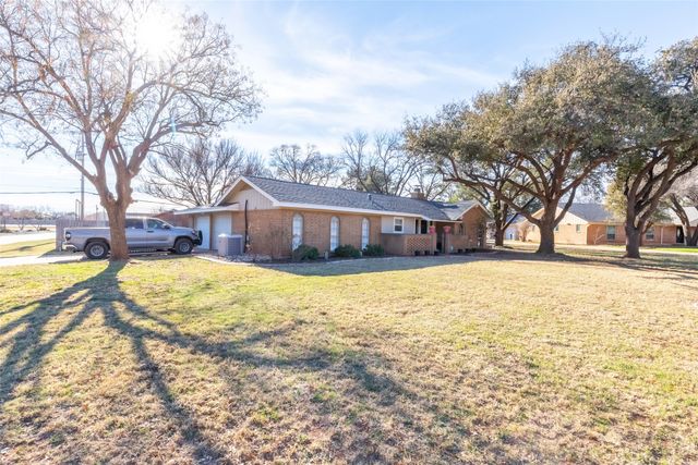 2150 Brook Hollow Drive, Abilene, TX 79605