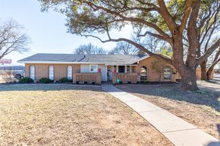 2150 Brook Hollow Drive, Abilene, TX 79605