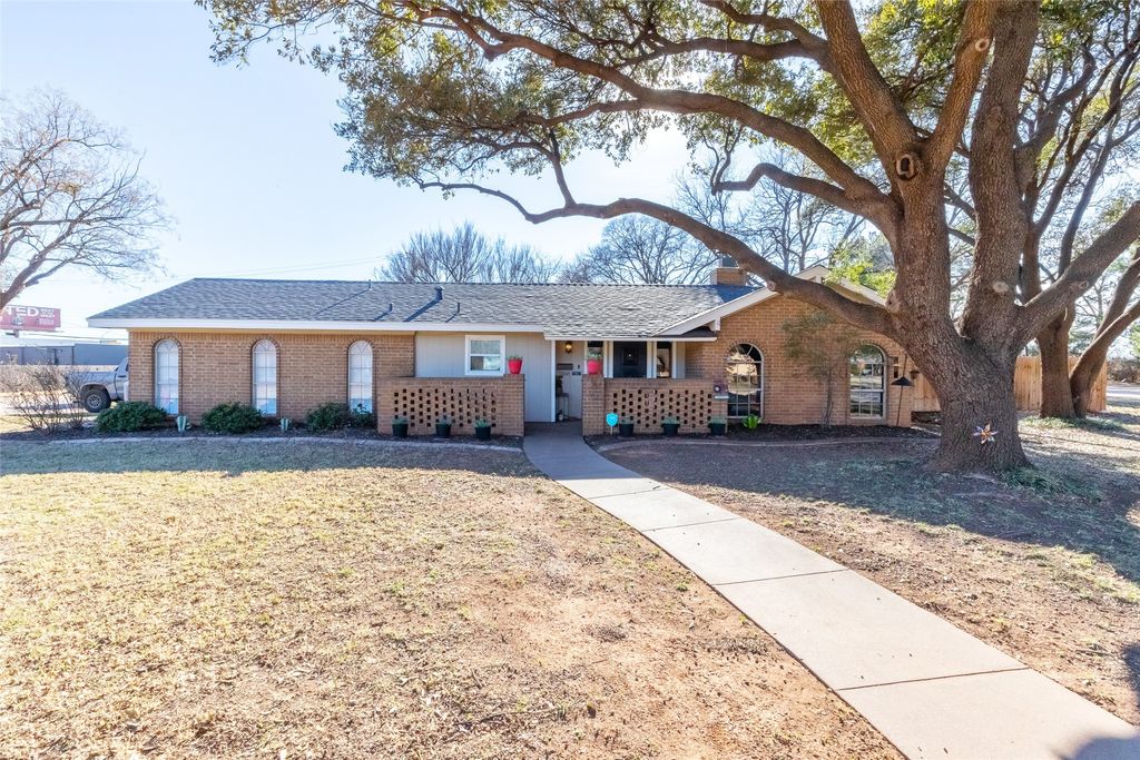 2150 Brook Hollow Drive, Abilene, TX 79605