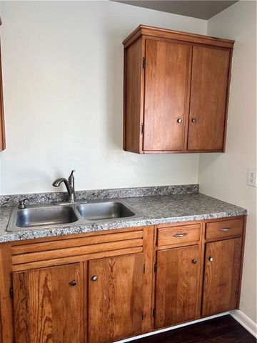 1749 Bernandino St, Corpus Christi, TX 78416