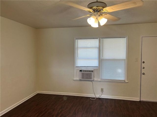 1749 Bernandino St, Corpus Christi, TX 78416