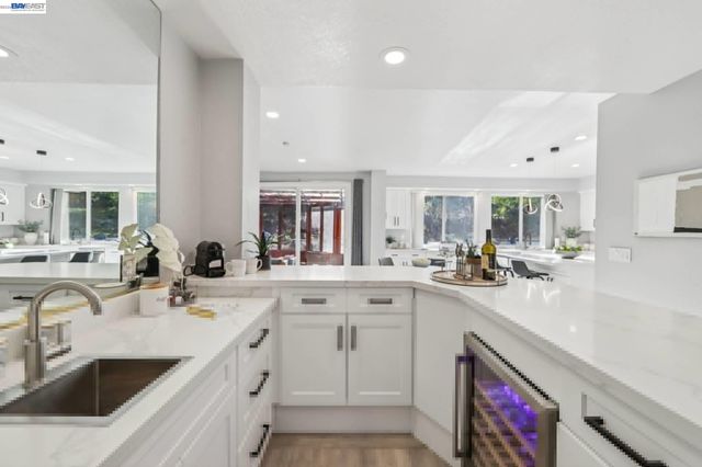 8244 Brittany Dr, Dublin, CA 94568