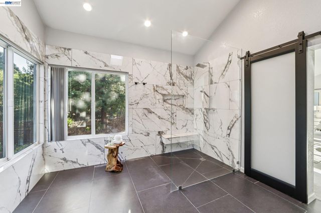 8244 Brittany Dr, Dublin, CA 94568