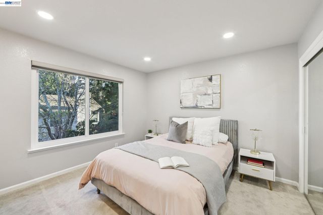 8244 Brittany Dr, Dublin, CA 94568