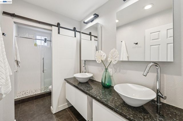 8244 Brittany Dr, Dublin, CA 94568