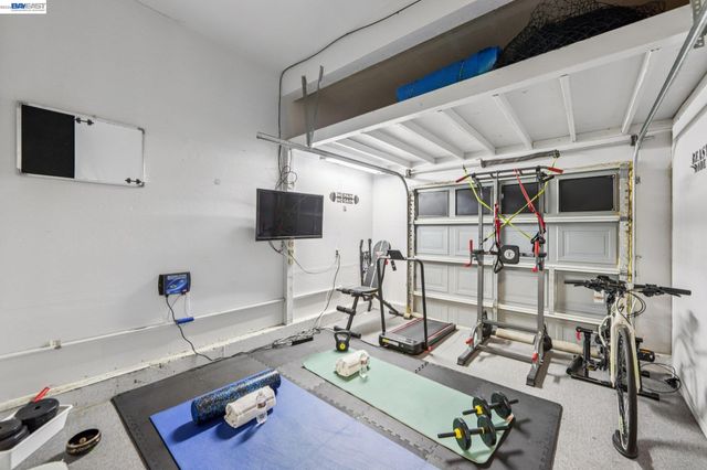 8244 Brittany Dr, Dublin, CA 94568